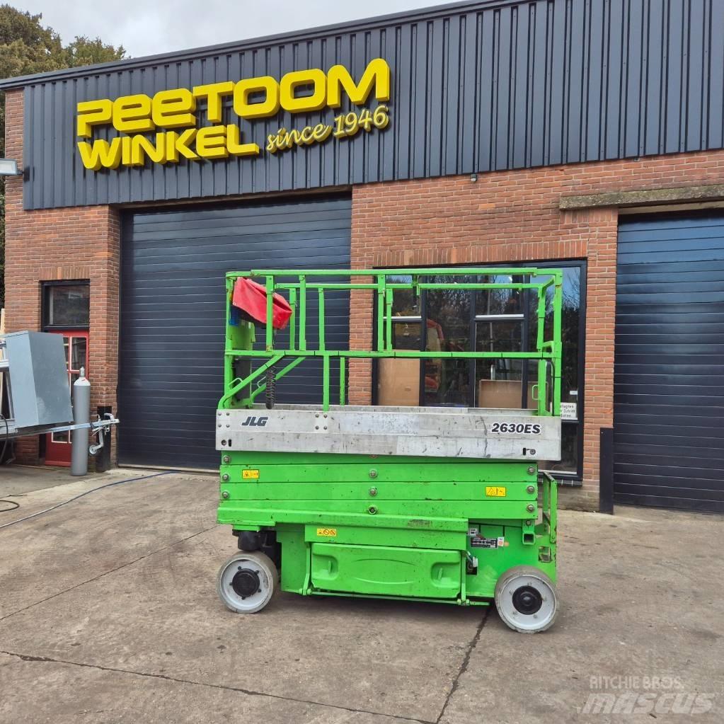 JLG 2630 ES Makazaste platforme