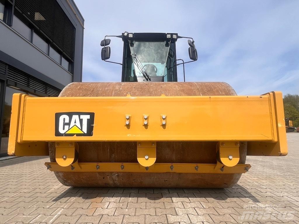 CAT CS 66 B Valjci sa jednim bubnjem