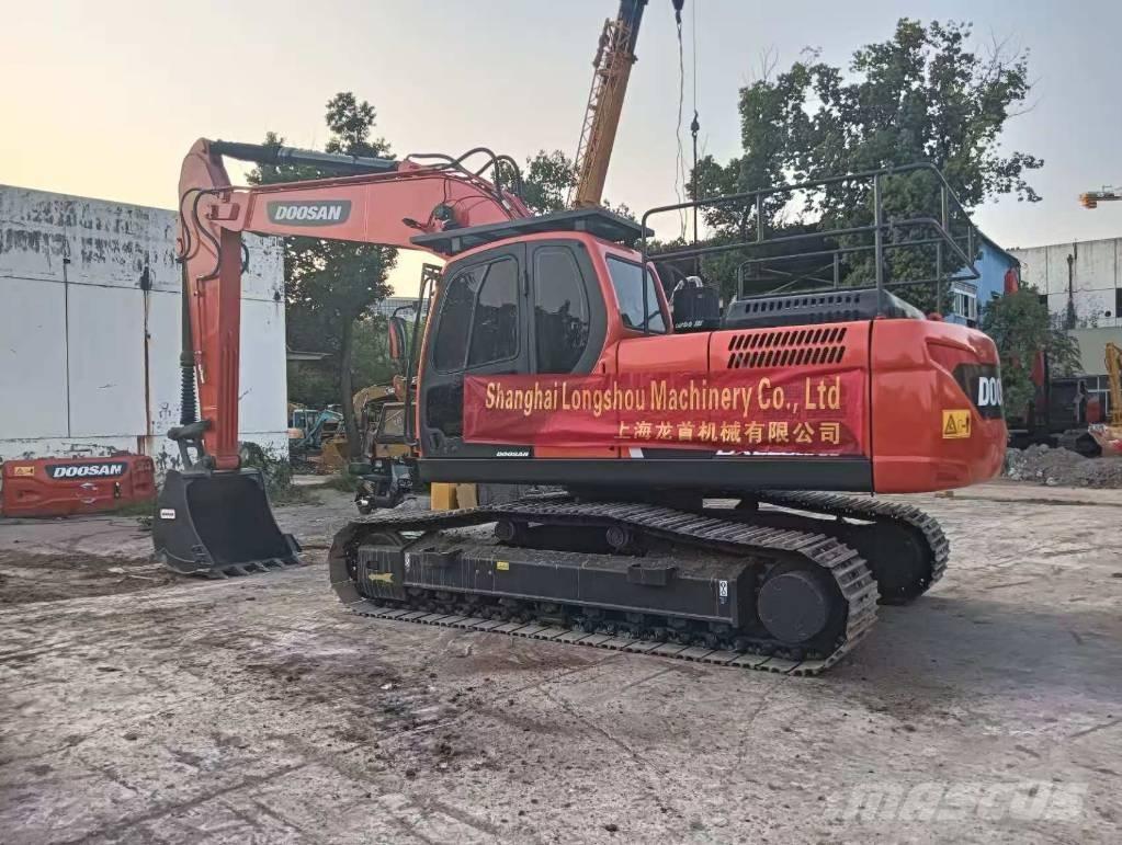 Doosan DX 225 LC-9C Bageri guseničari
