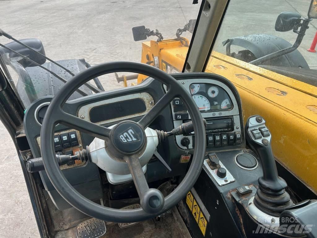 JCB 526-56 Agri Poljoprivredni teleskopski utovarivači
