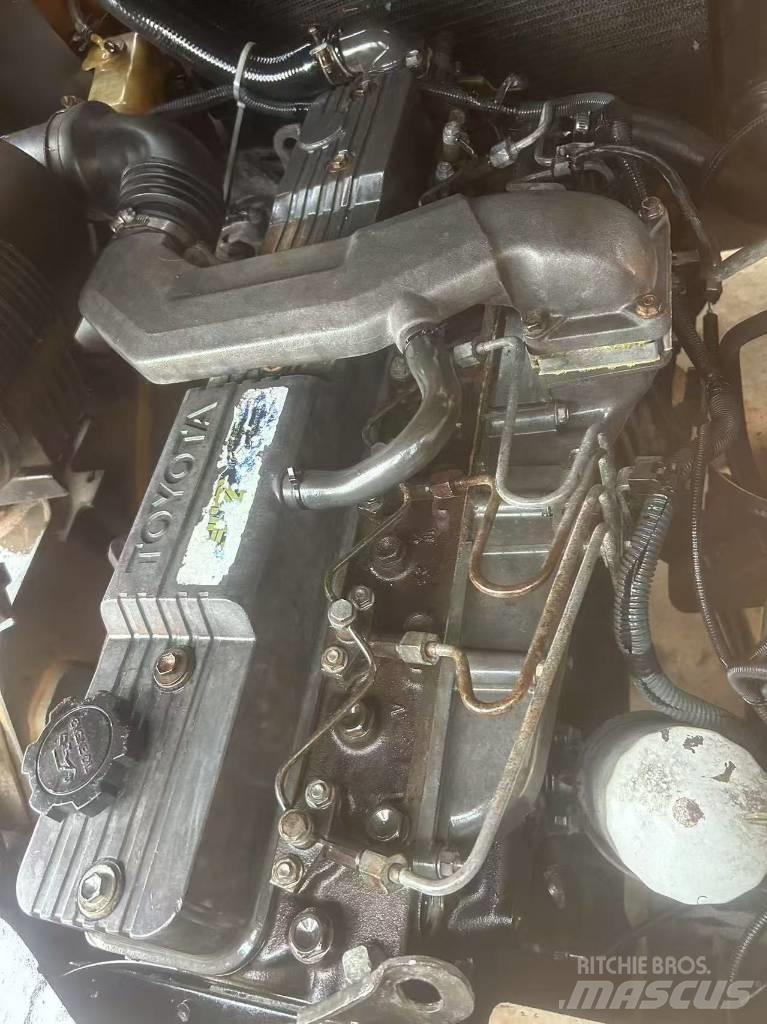 Toyota 5 ton Dizelski viljuškari