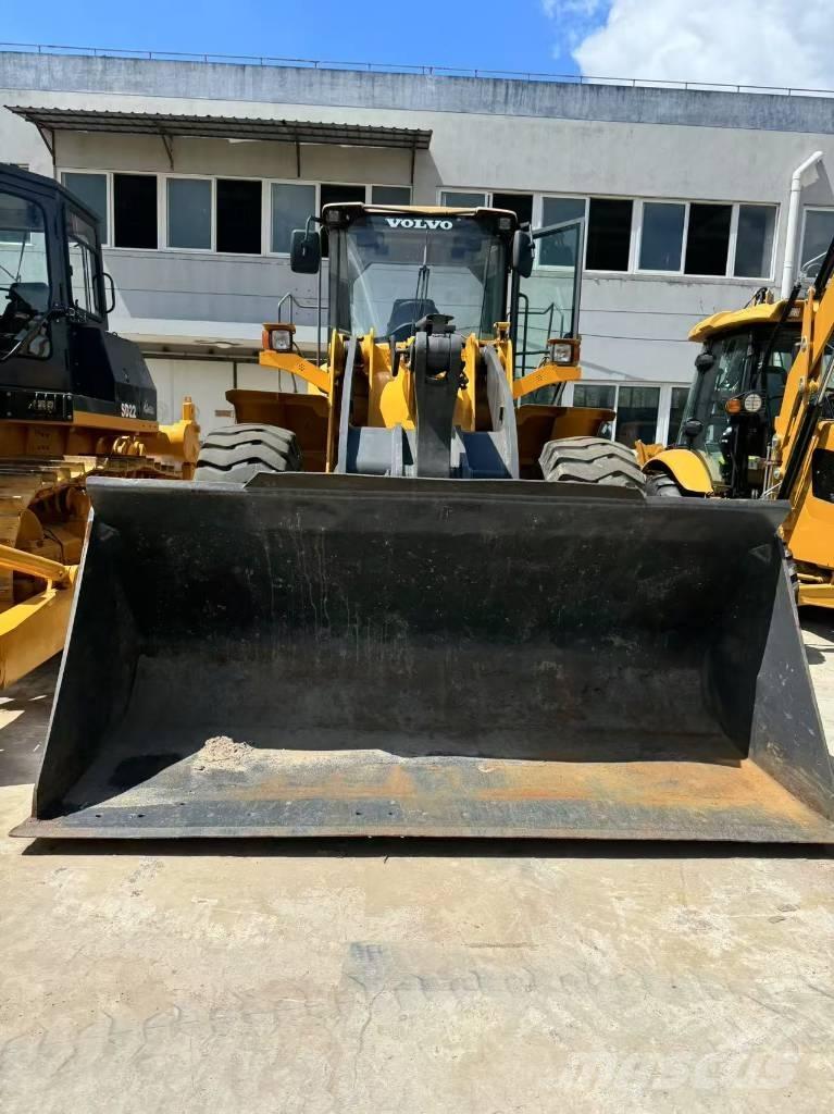 Volvo L 105 Utovarivači na točkove