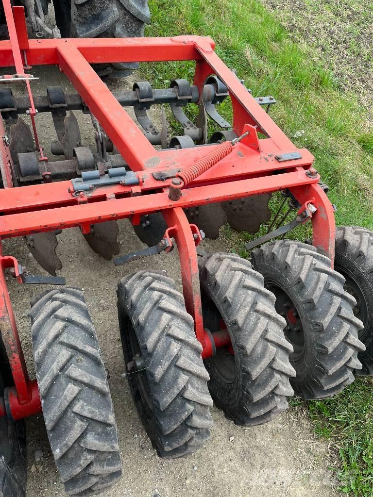 Tume Novacombi3000 Kombinovane sejačice