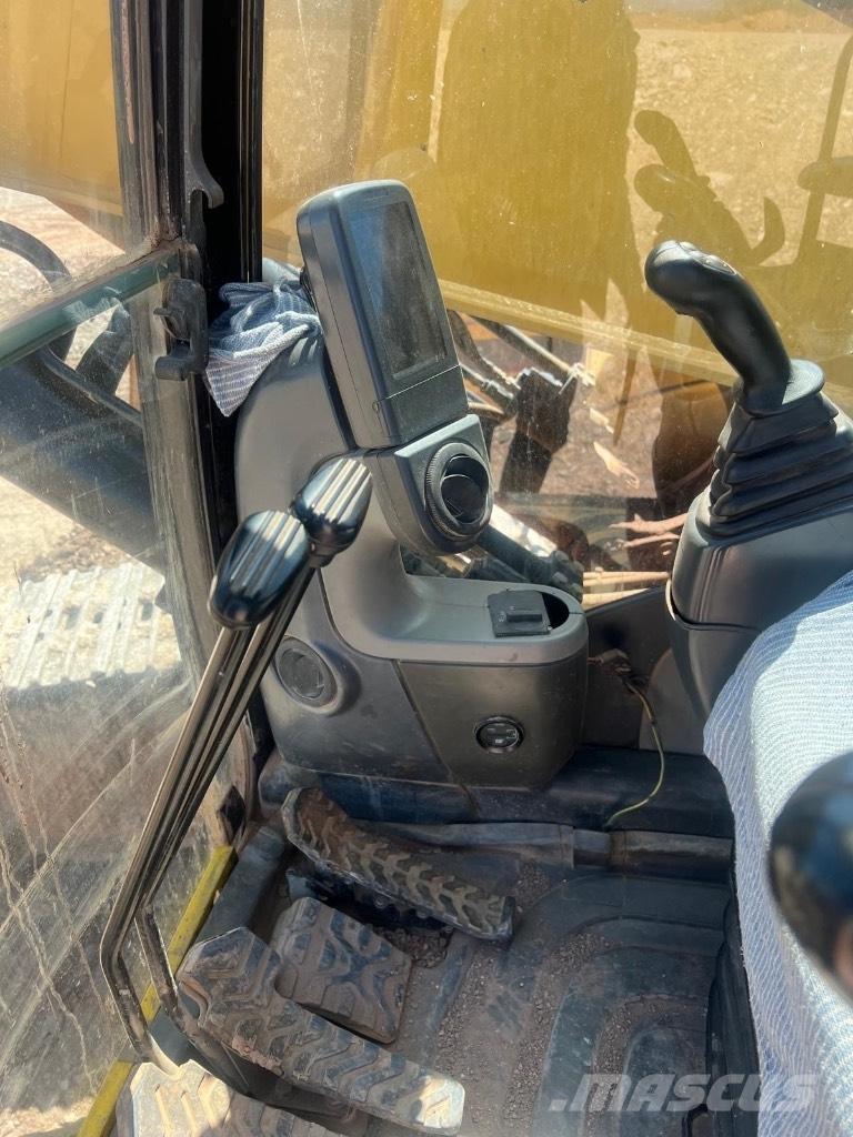 CAT 330 D L ME Bageri guseničari