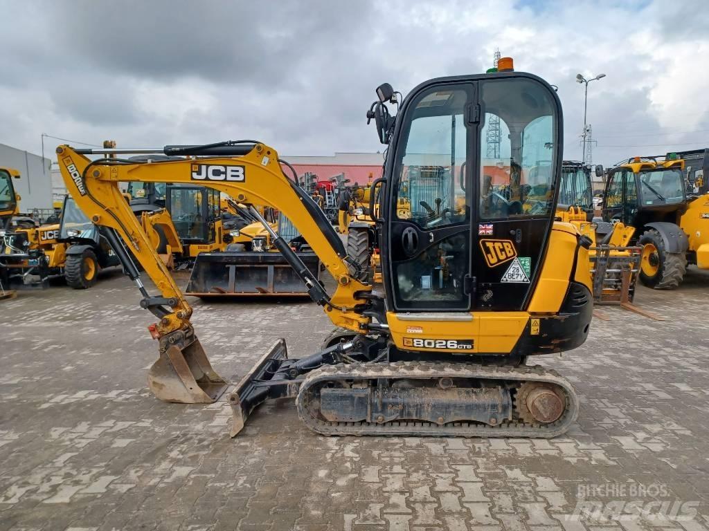 JCB 8026 CTS Mini bageri < 7t