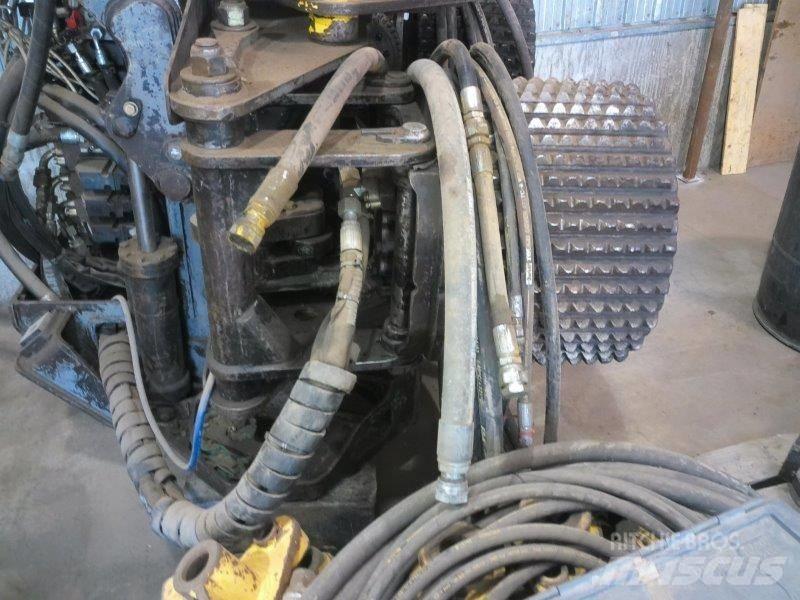 Kobelco SK 290 LC Bageri guseničari