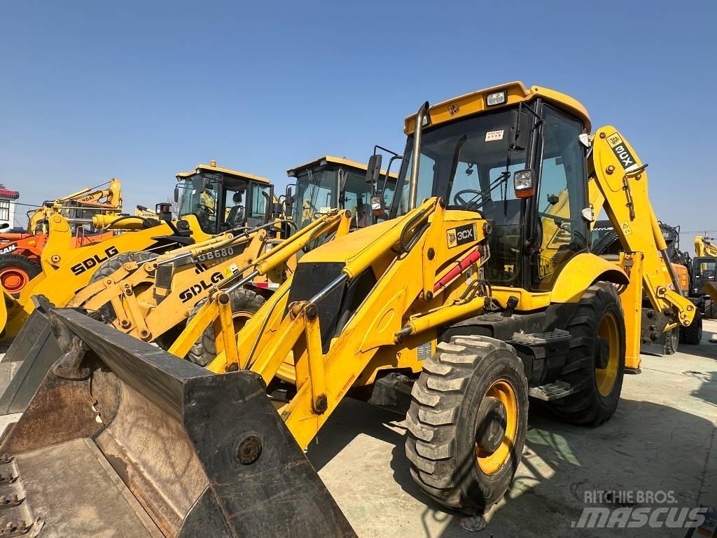JCB 3 CX Rovokopači