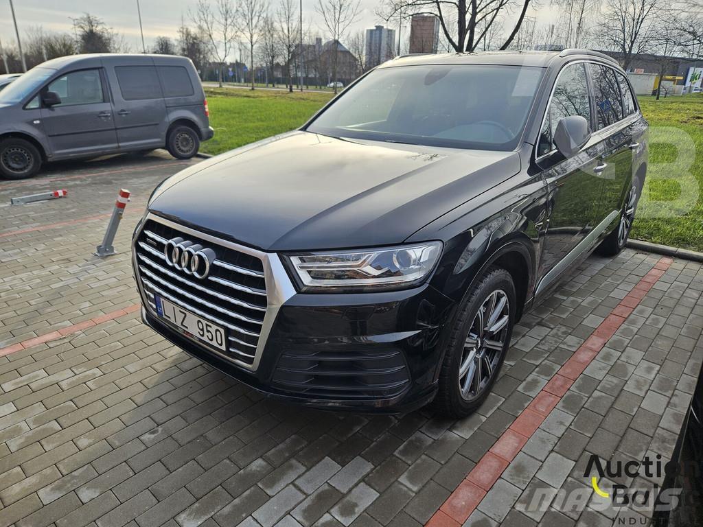Audi Q7 Automobili