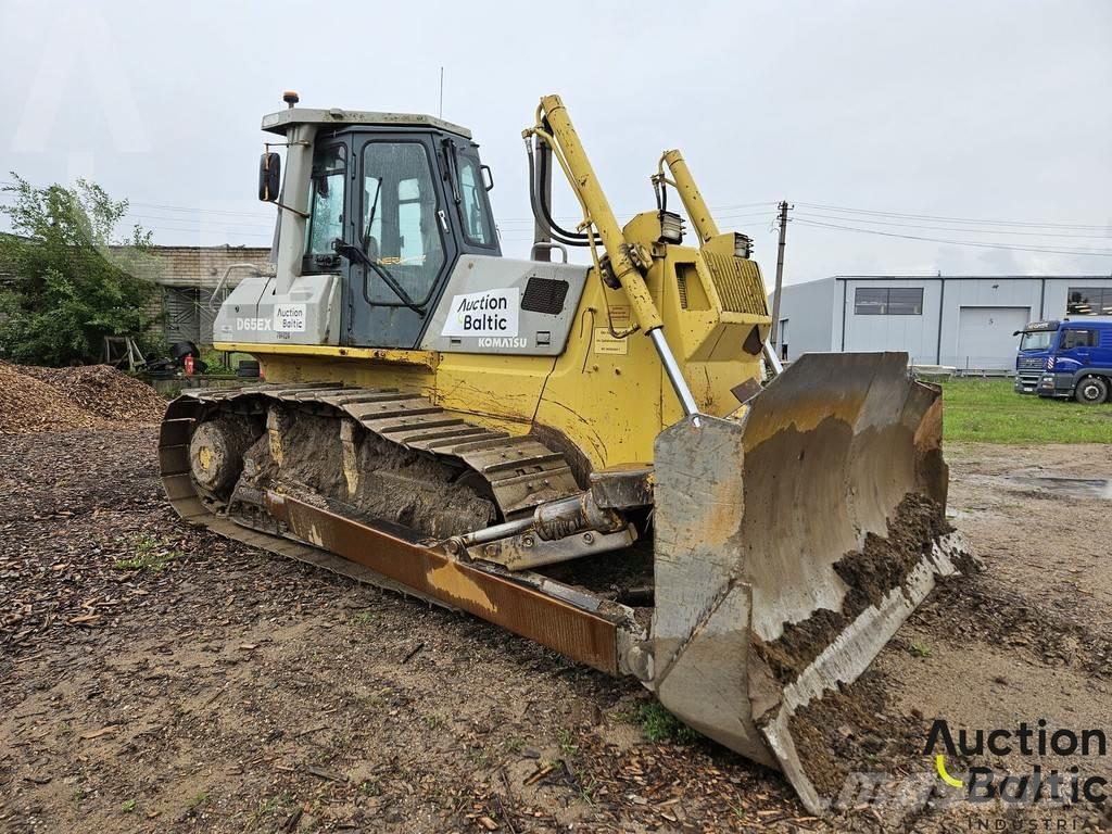 Komatsu D65EX-12 Buldožeri guseničari