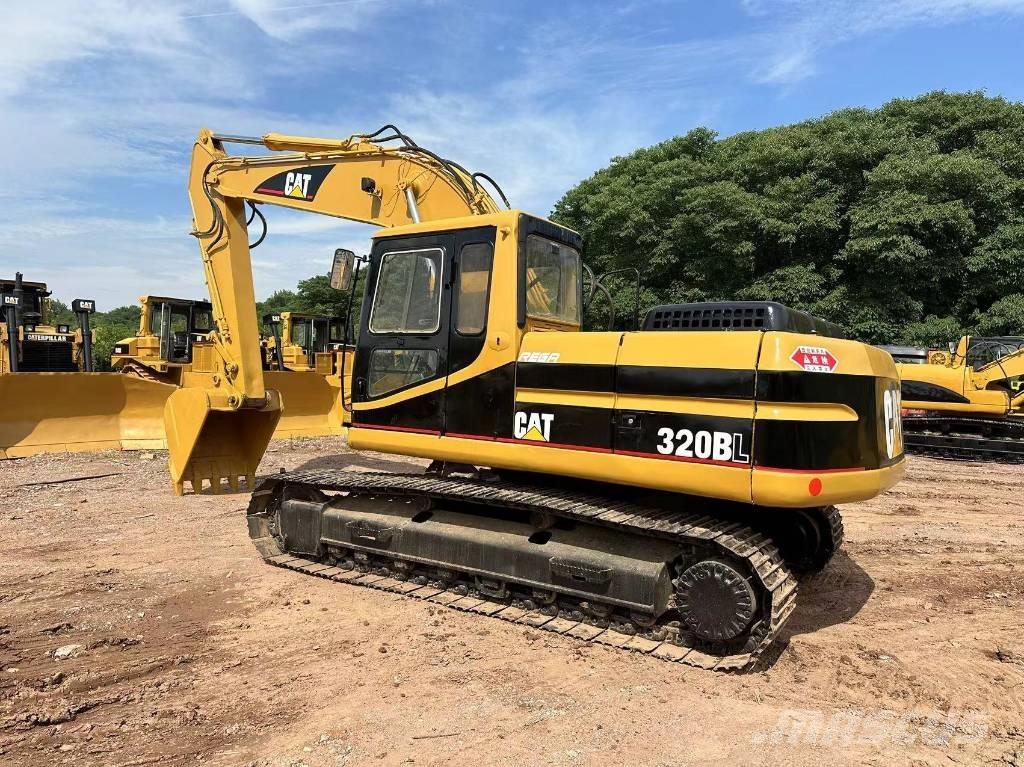 CAT 320 B Bageri guseničari
