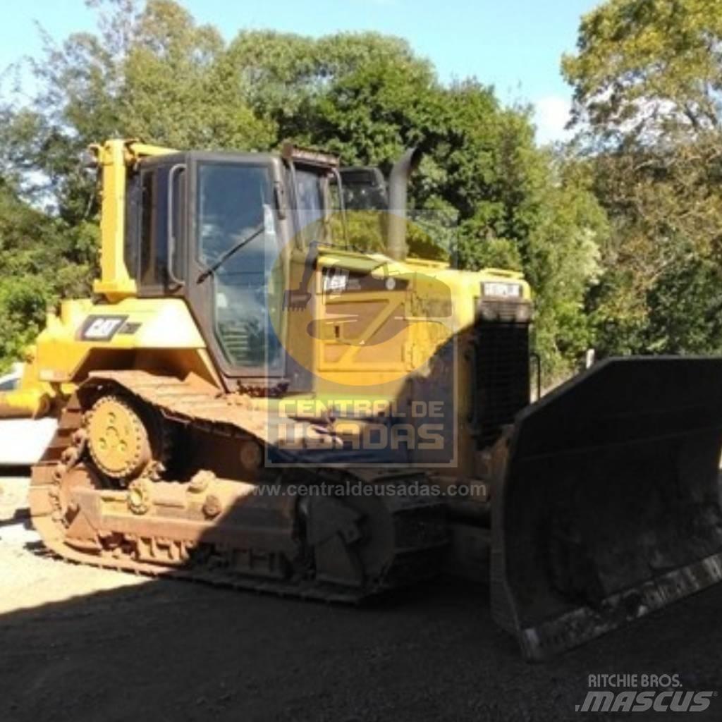 CAT D 6 N XL Buldožeri guseničari
