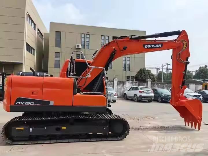 Doosan DX150 Midi bageri 7t – 12t