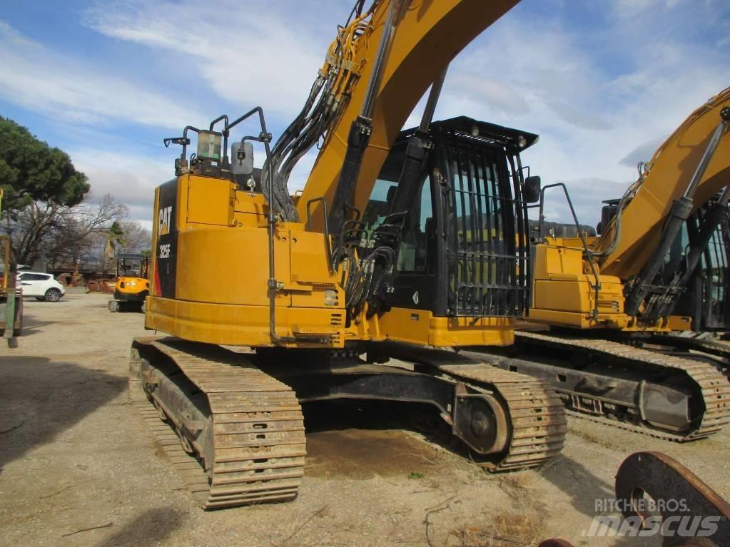 CAT 325 F LCR Bageri guseničari