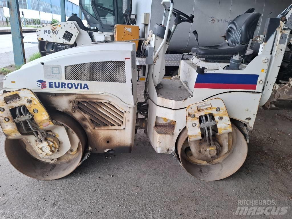 Bomag BW 120 AD-4 Valjci sa duplim bubnjem