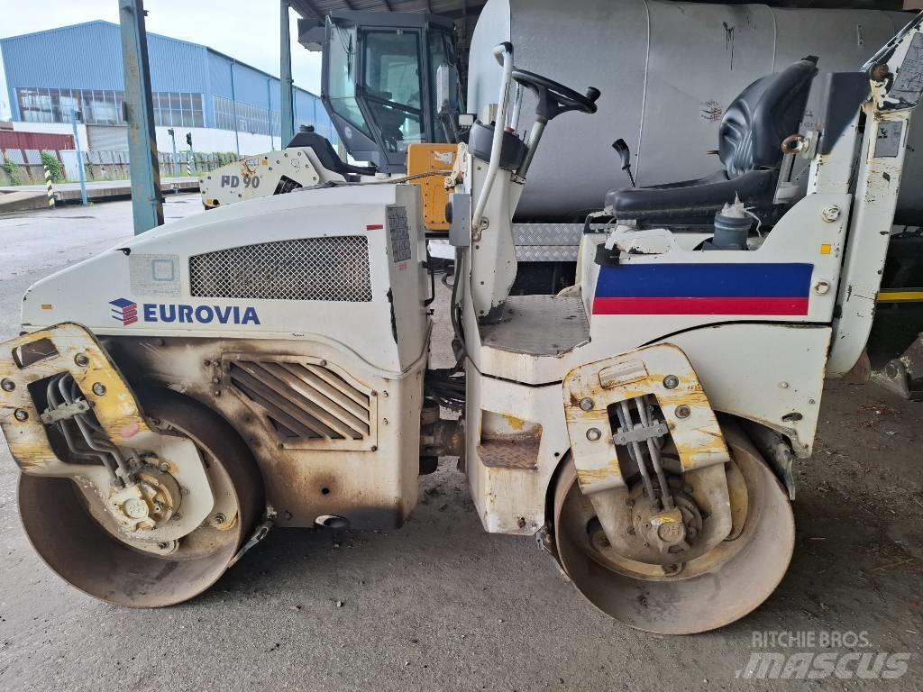 Bomag BW 120 AD-4 Valjci sa duplim bubnjem