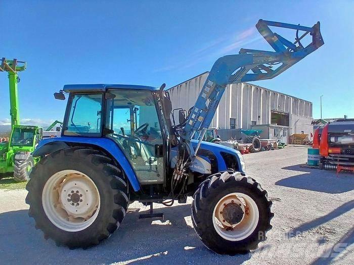 New Holland TL90A Traktori