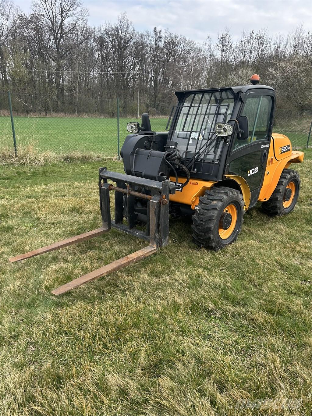 JCB 520-40 Teleskopski viljuškari