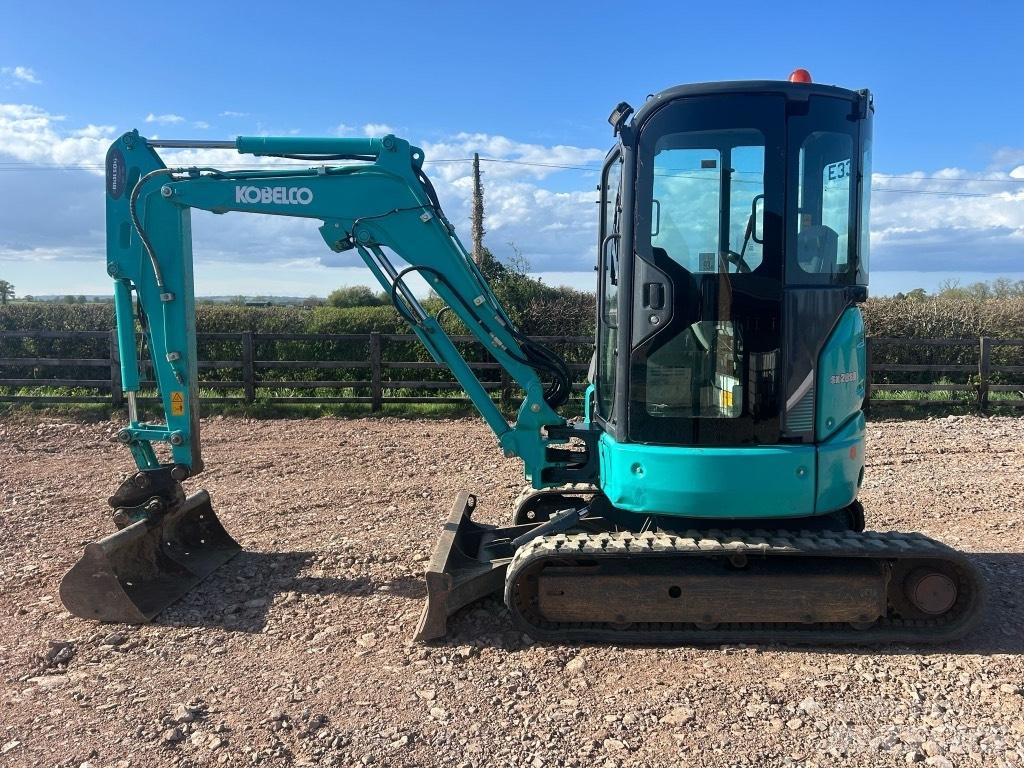 Kobelco SK 28 SR Mini bageri < 7t