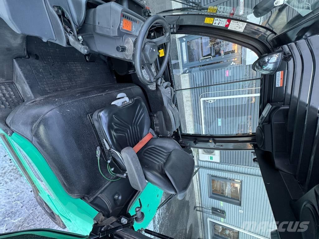 Mitsubishi FD25N3 Dizelski viljuškari