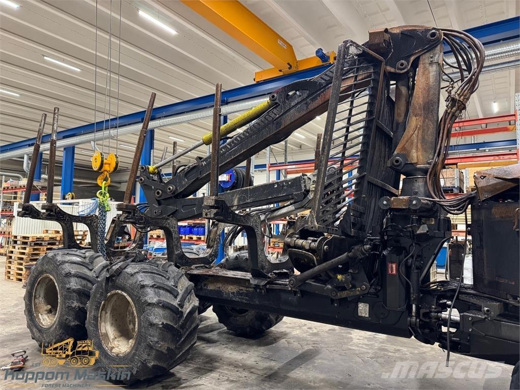 Komatsu 845 Forvarderi