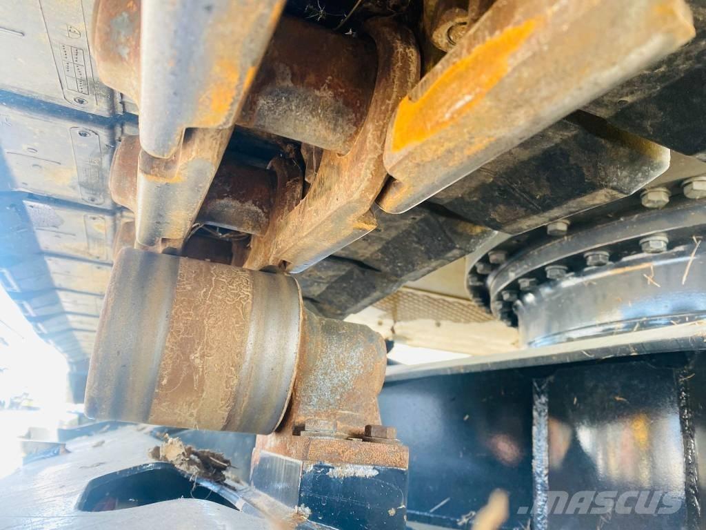 Komatsu pc138us-11eo Bageri guseničari