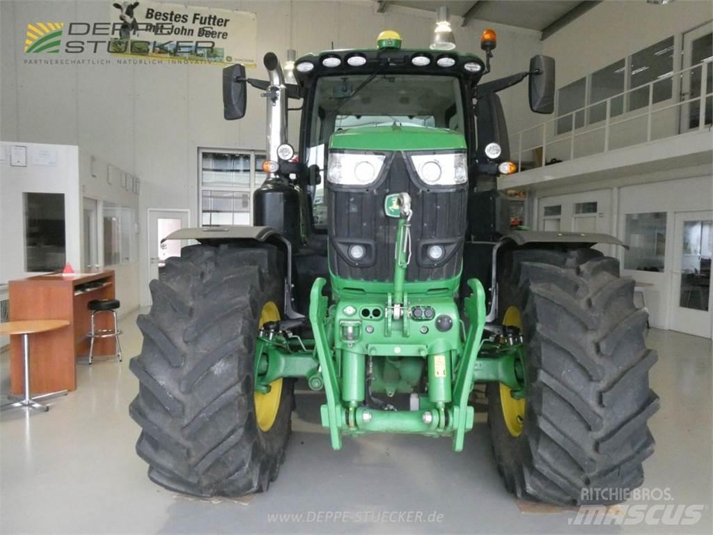 John Deere 6250R Traktori
