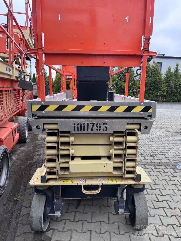 JLG 3246 ES Makazaste platforme