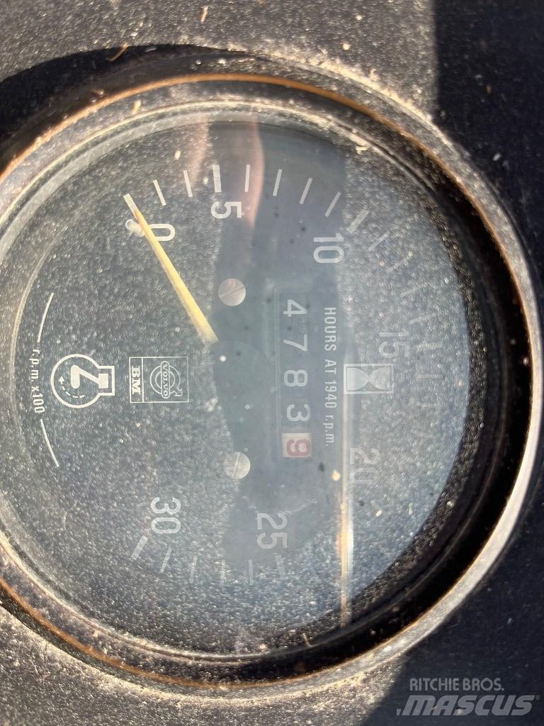 Volvo BM 2200 Traktori