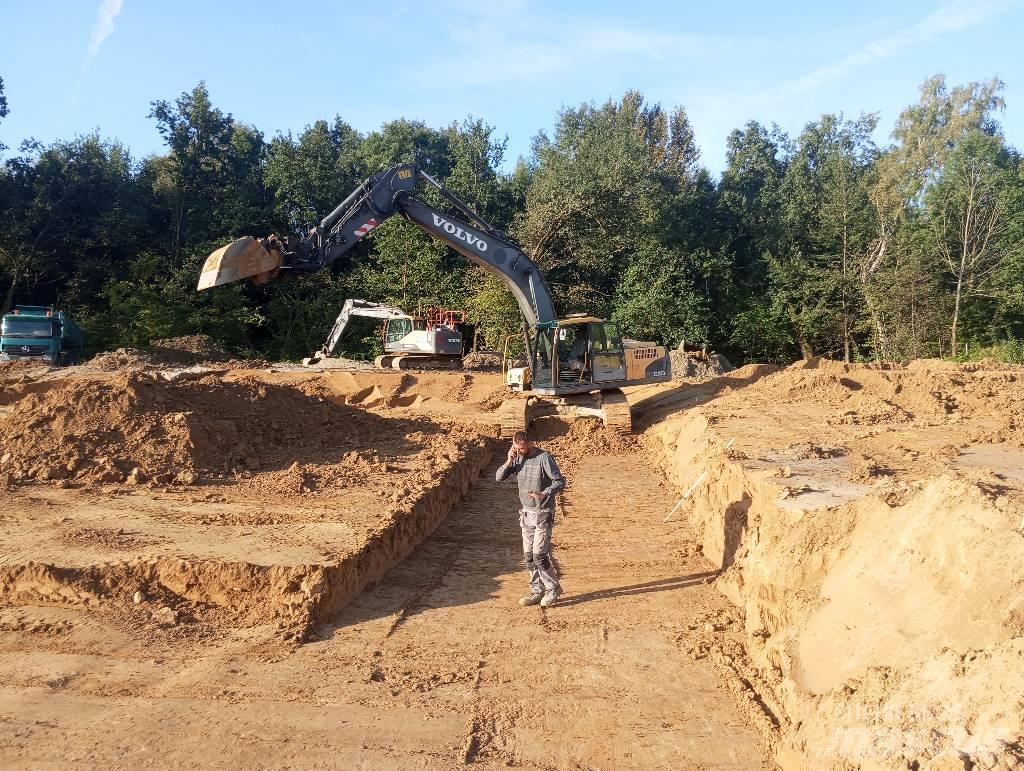 Volvo EC 240 C LD Bageri guseničari