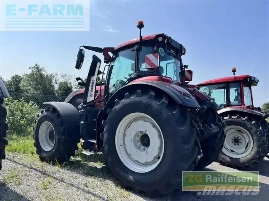 Valtra q305 Traktori