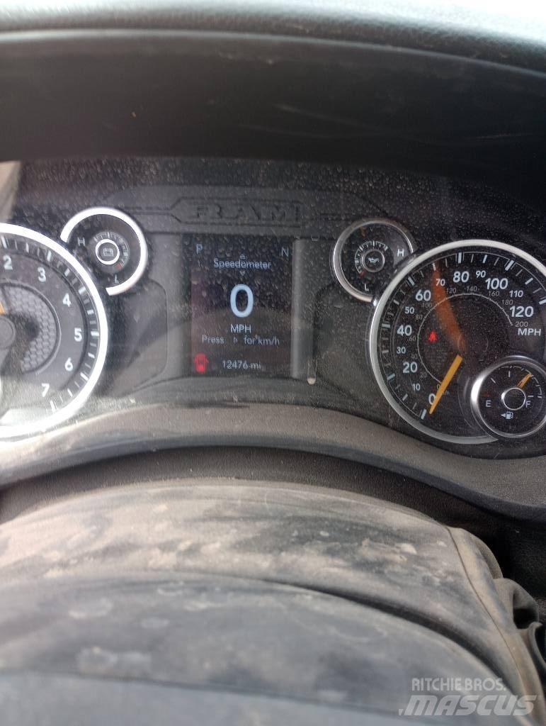 RAM 5500 Kamioni sa otvorenim sandukom