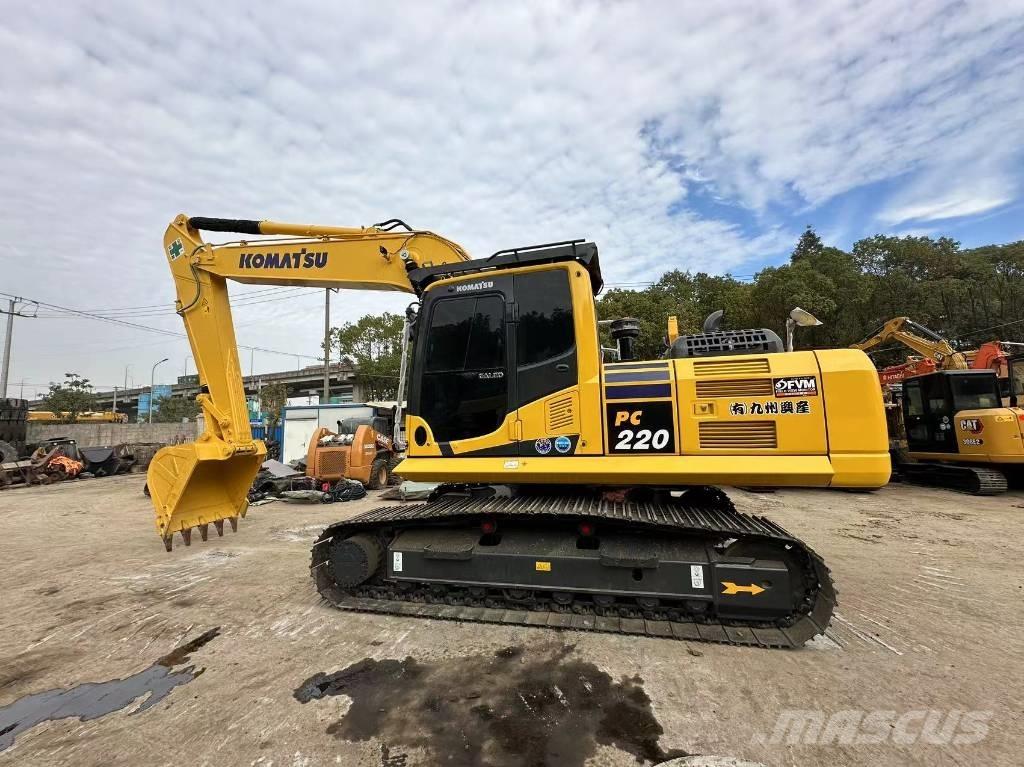 Komatsu PC 220 Bageri guseničari