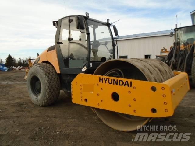 Hyundai HR 120 C-9 Valjci sa jednim bubnjem