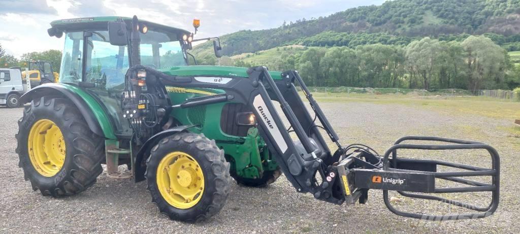 John Deere 5620 Traktori