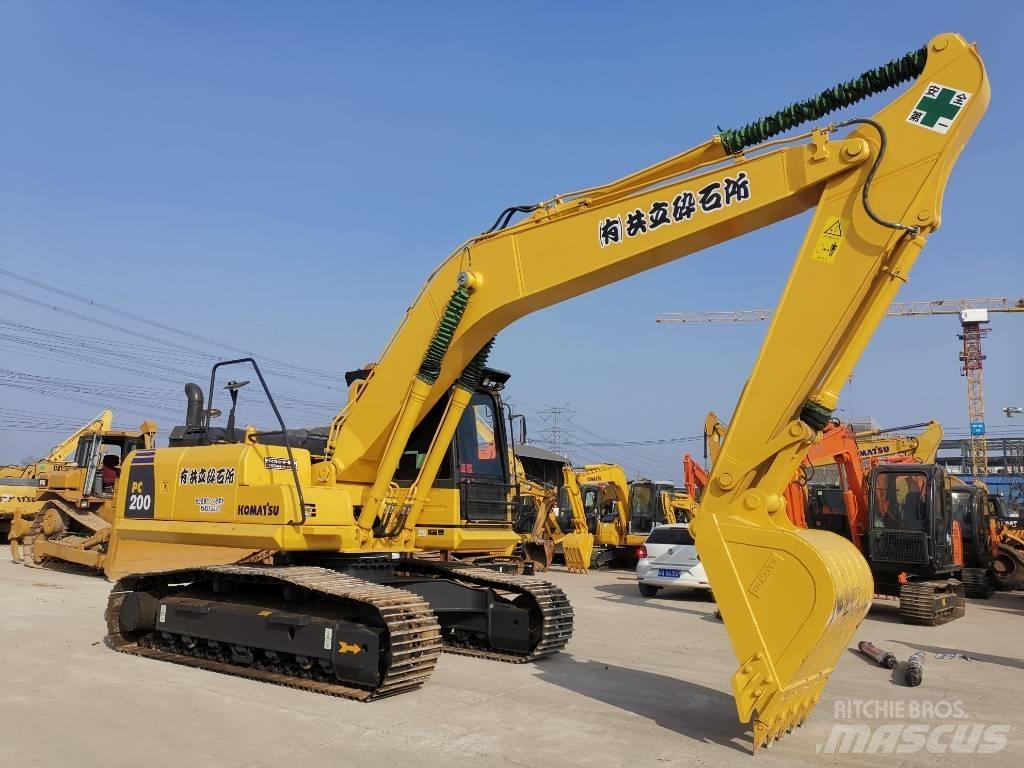 Komatsu PC 200-8N1 Bageri guseničari