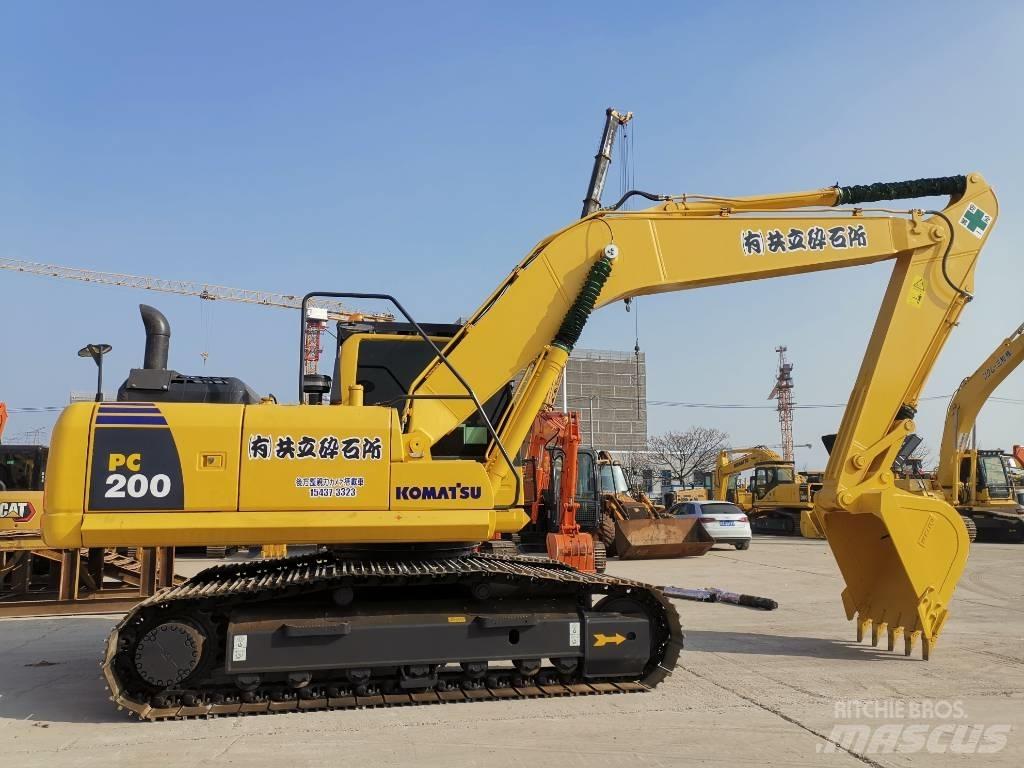 Komatsu PC 200-8N1 Bageri guseničari