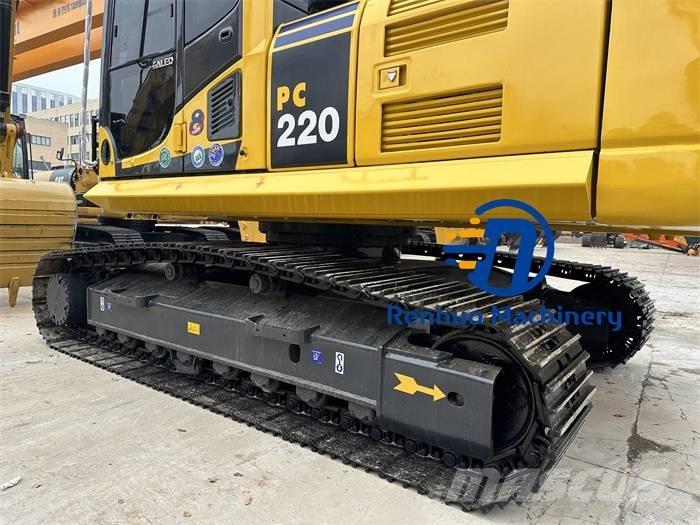 Komatsu PC 220-8 Bageri guseničari