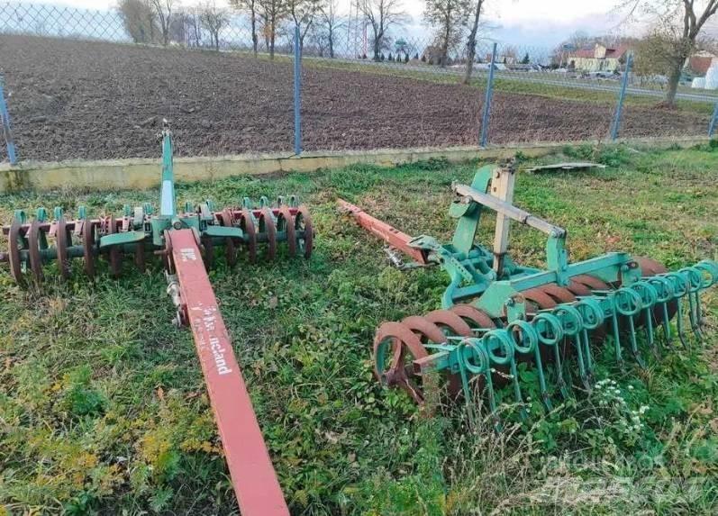 Kverneland PL 100 Plugovi obrtači