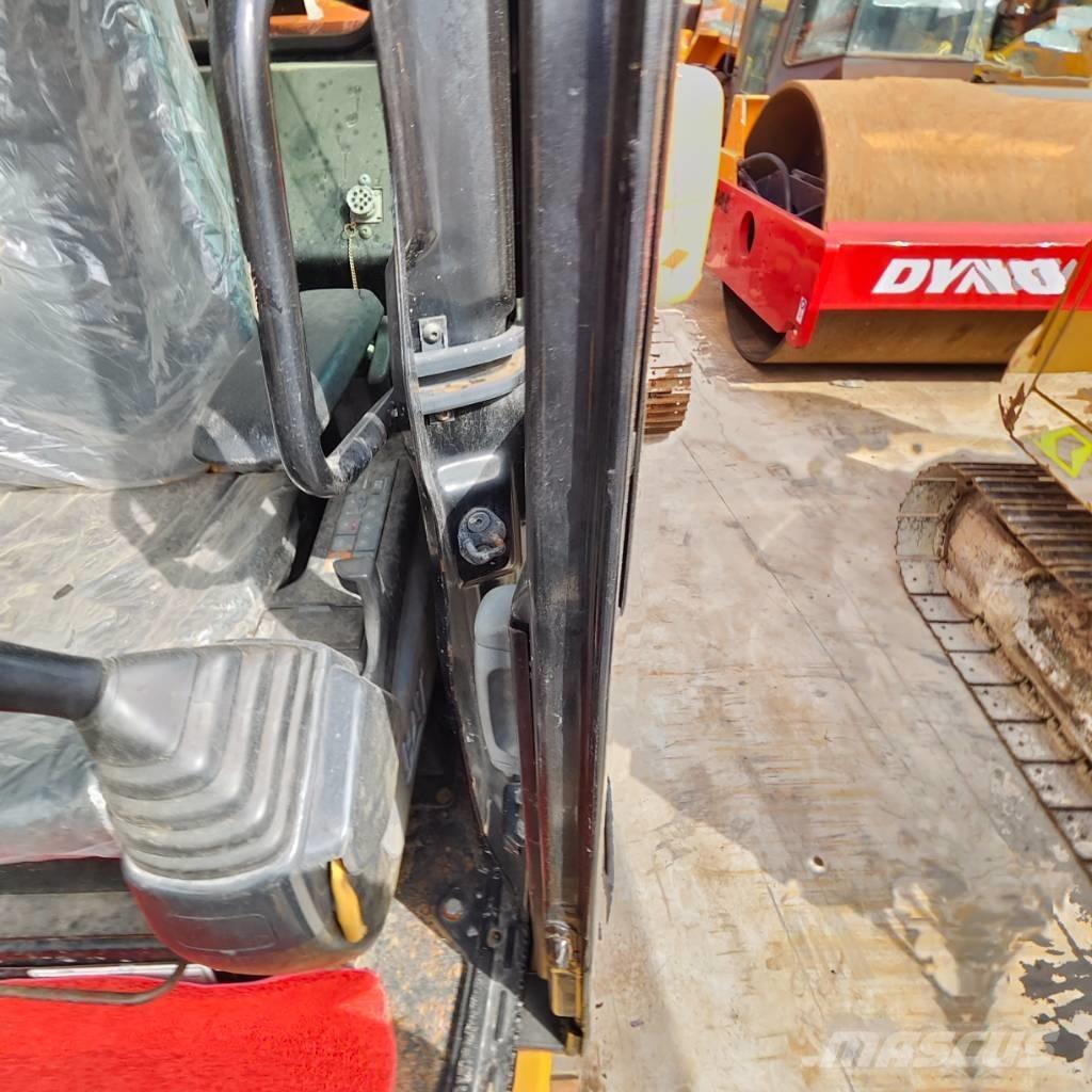 CAT 308 D Midi bageri 7t – 12t