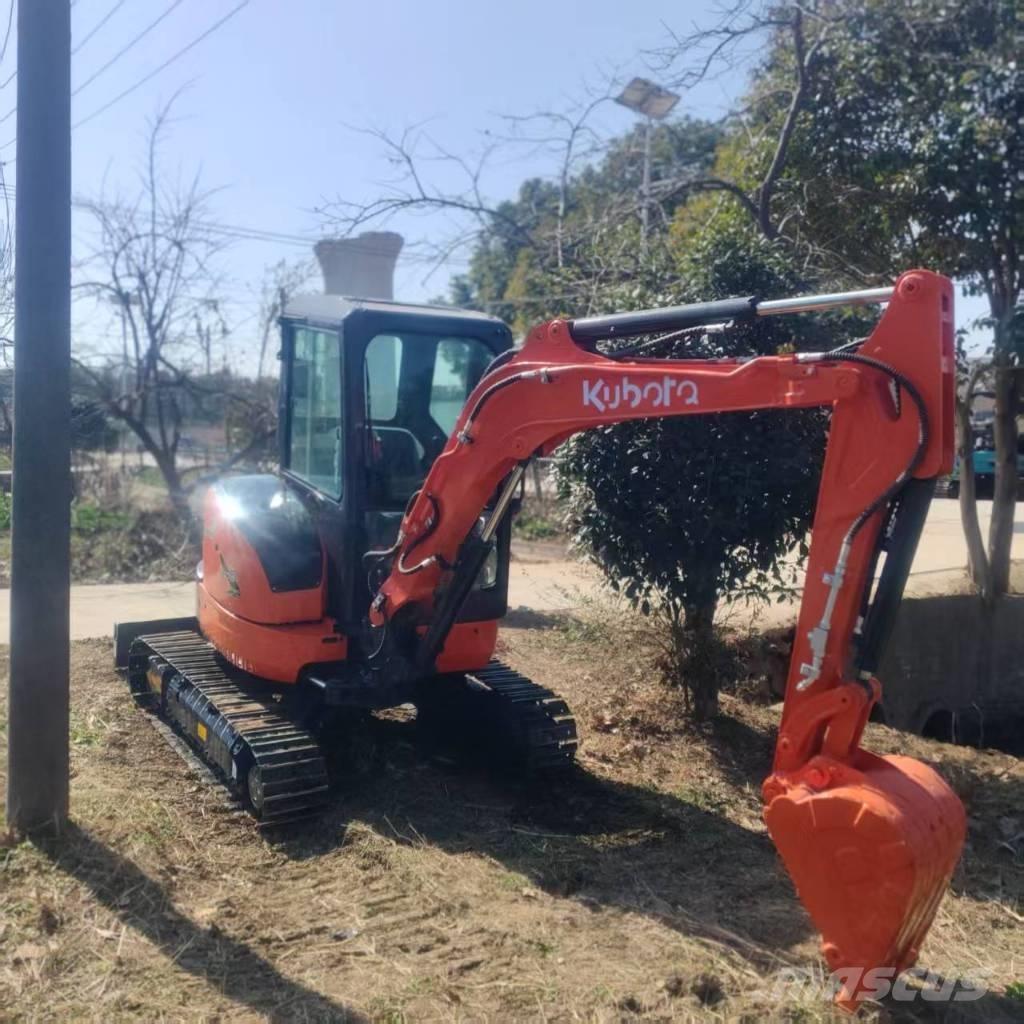 Kubota U 35 Bageri guseničari