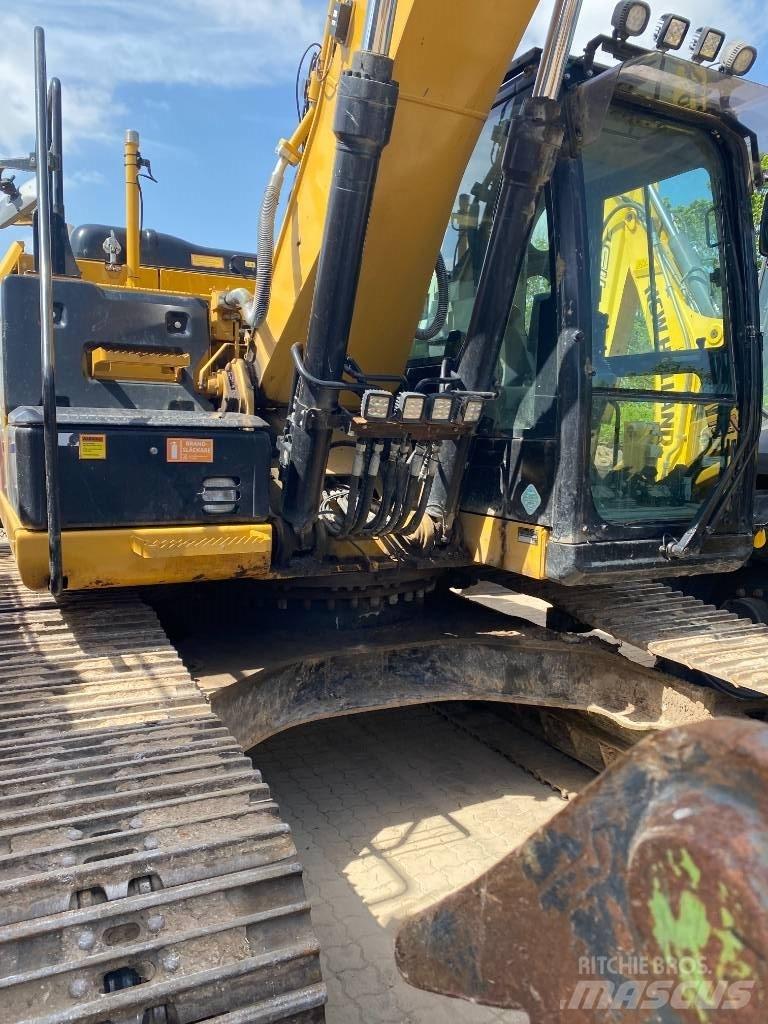 CAT 323 EL Bageri guseničari