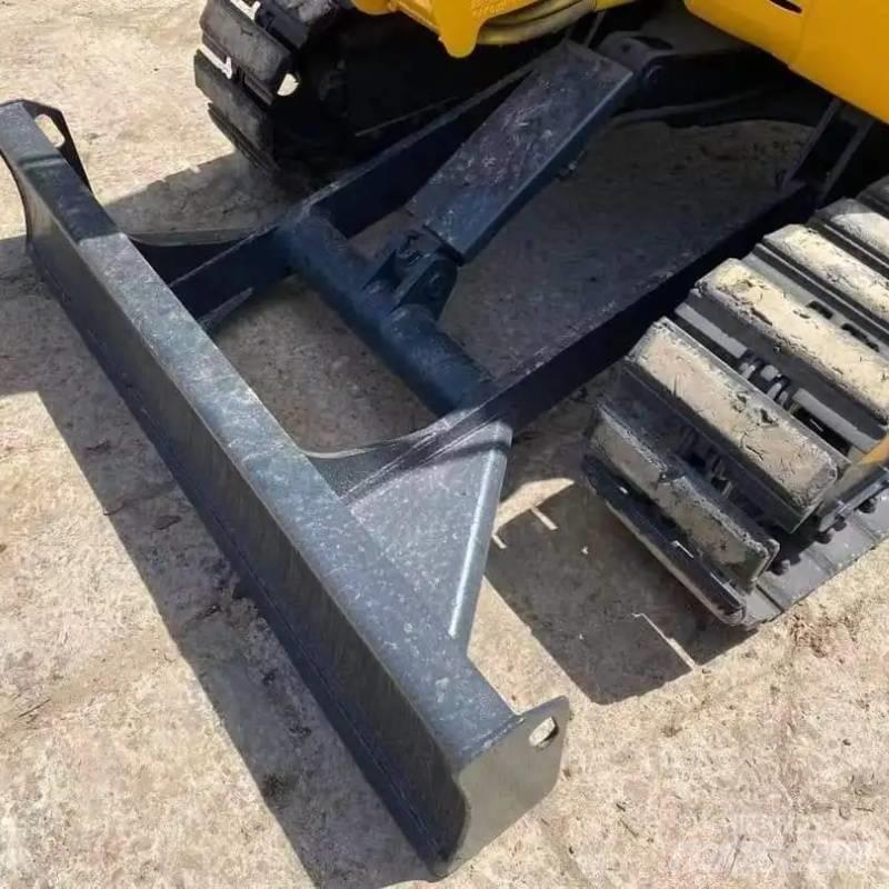Komatsu PC30 Mini bageri < 7t