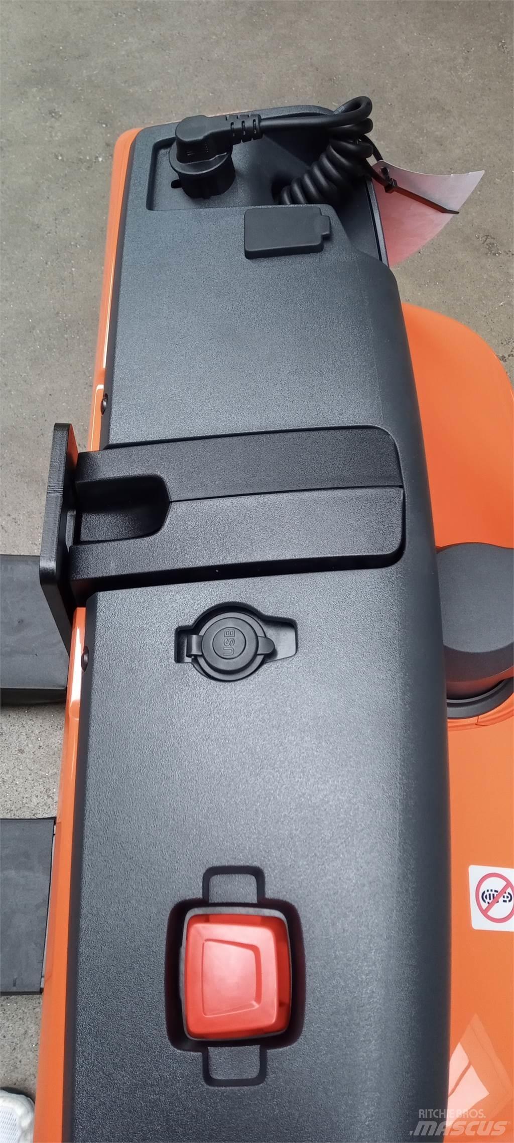 Toyota LWI 160 Nisko podizni električni viljuškar