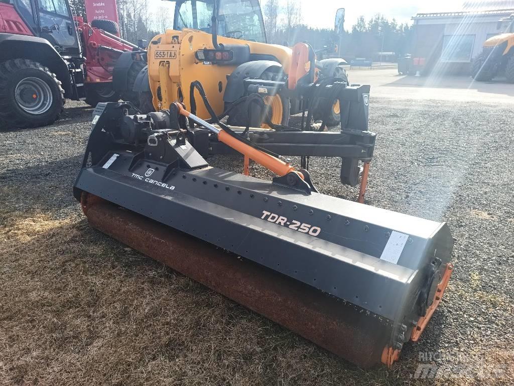 TMC TDR 250 Kosilice za livade
