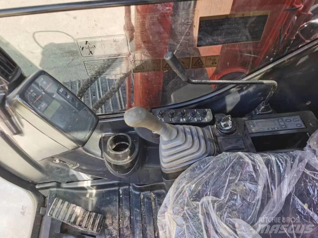 Hitachi ZX 70 Bageri guseničari