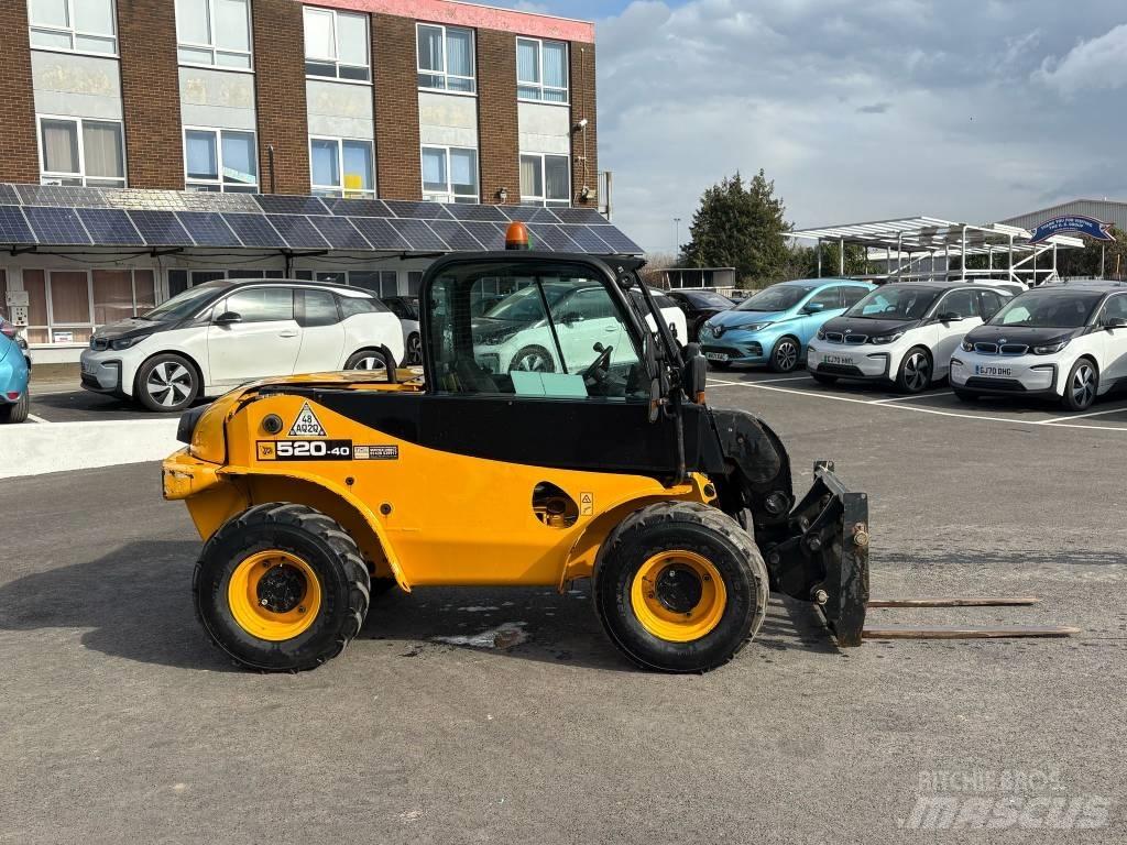 JCB 520-40 Teleskopski viljuškari