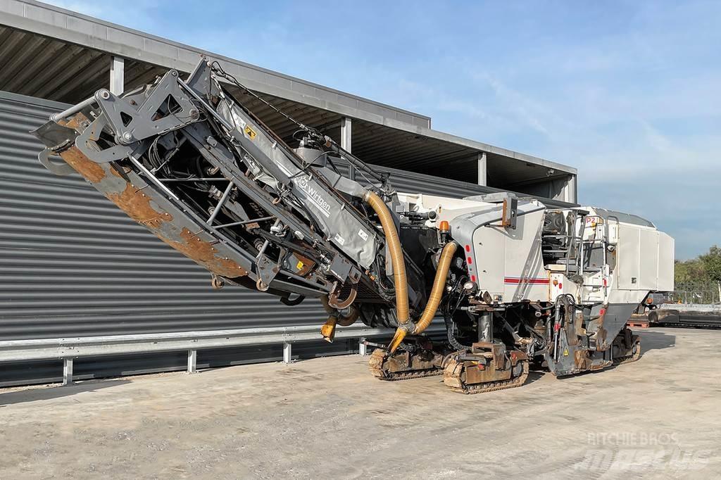 Wirtgen W 210 Freze za asfalt