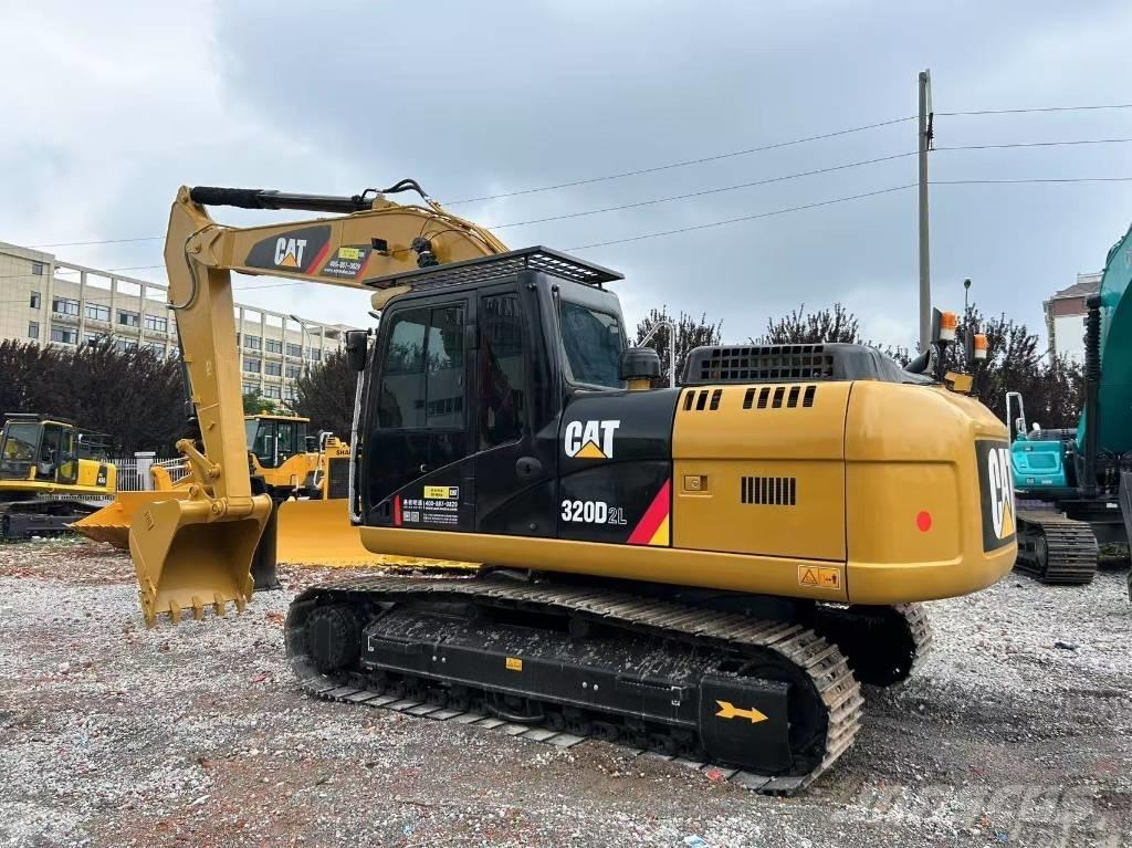 CAT 320D2L Bageri guseničari