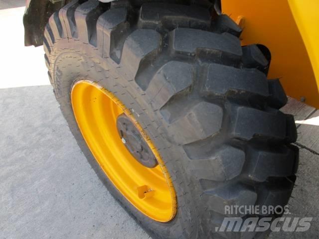 JCB 535-95 (646) Teleskopski viljuškari