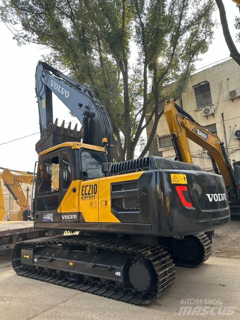 Volvo EC 210 Midi bageri 7t – 12t